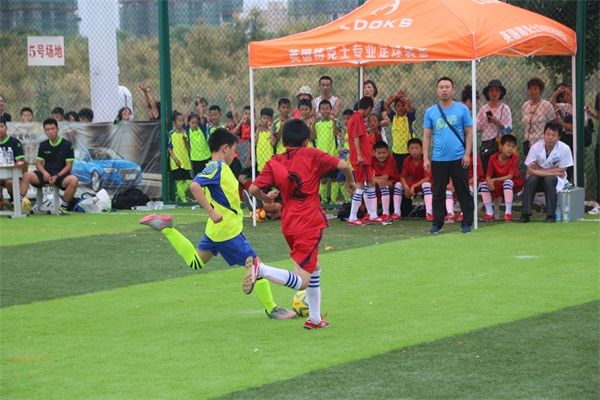 通辽市青少年足球比赛2021,青春飞扬青少年足球赛