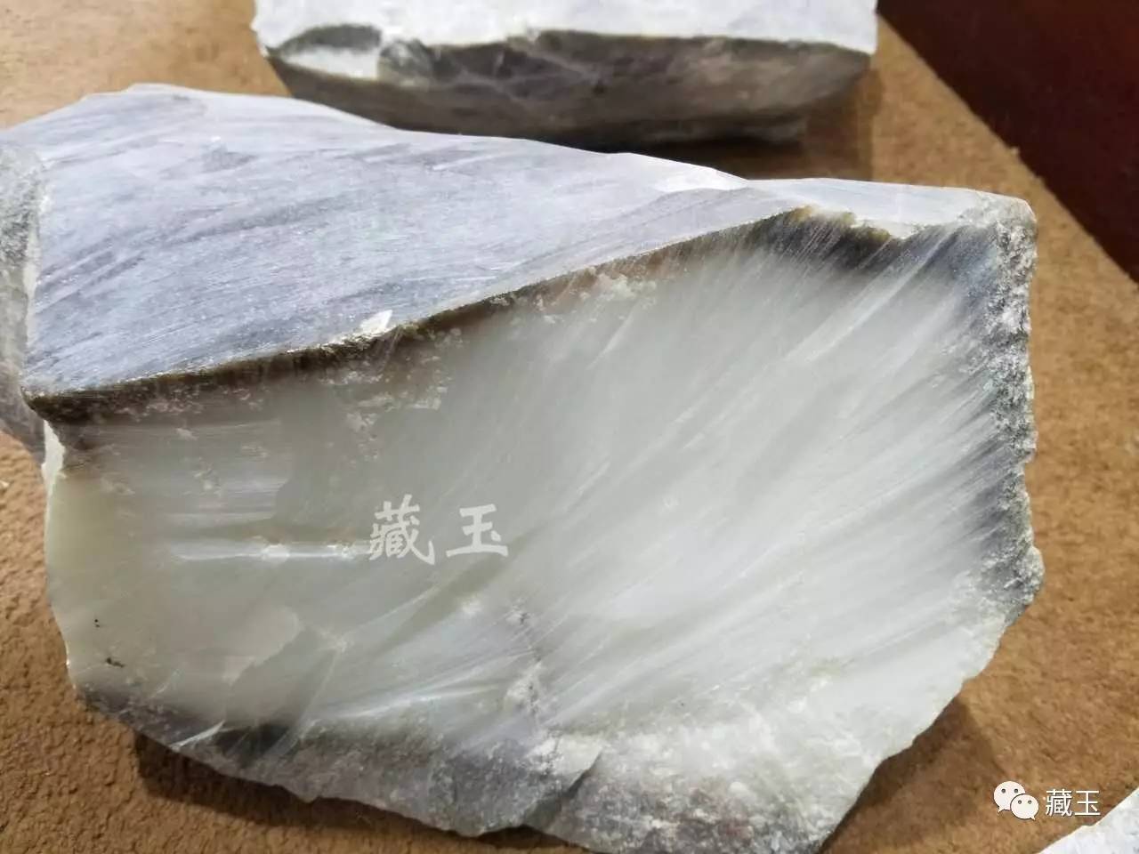 各种皮色的价格,各种皮色对照表