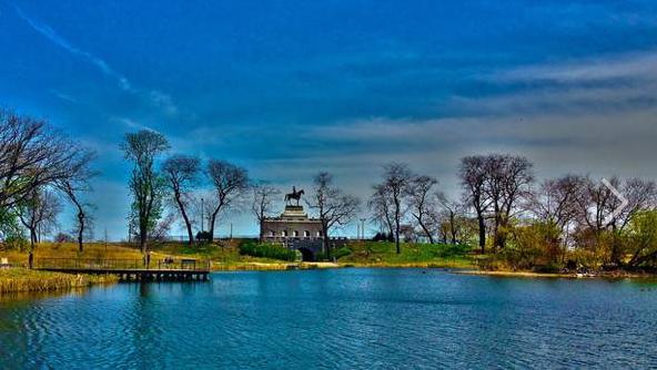 林肯公园是什么时候出名的,为什么叫林肯公园名字