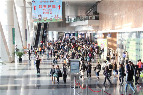 产后首次香港游荷花BB展之拖粉记