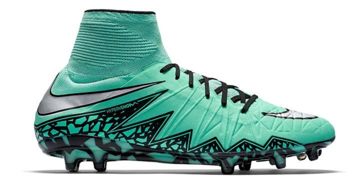 什么足球鞋球感好,什么足球鞋实战好大钉