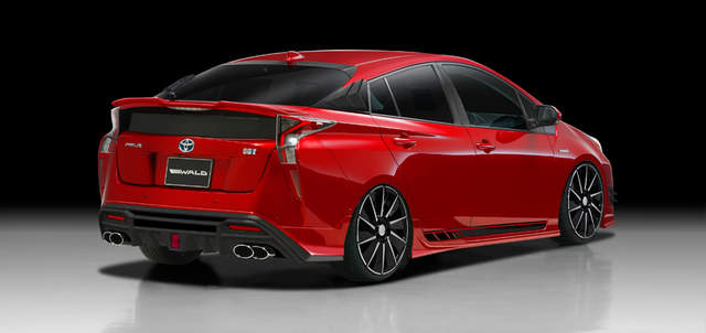 丰田Prius套上红色劲装会是怎么样的呢？