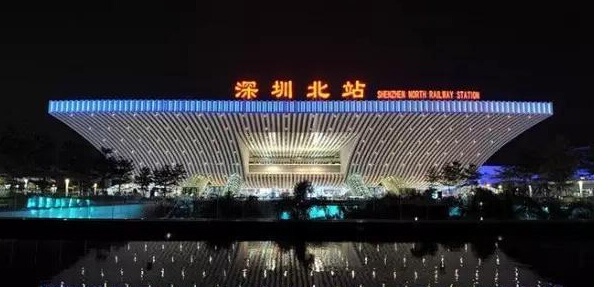 别动不动就说压力大,别整天说压力大不努力的人的句子