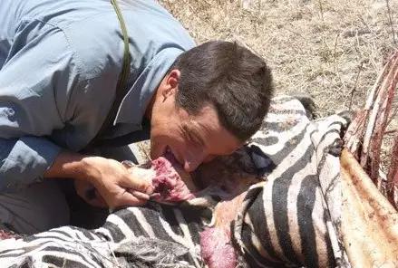 喝尿是一种怎样的体验?你敢吗?