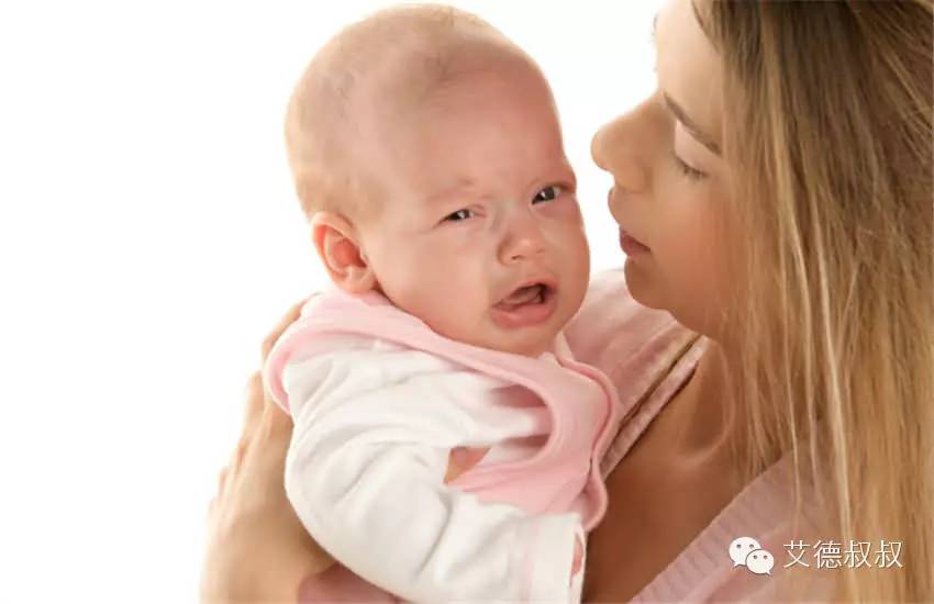很难哄的宝宝会智力有问题吗,宝宝难哄睡怎么办