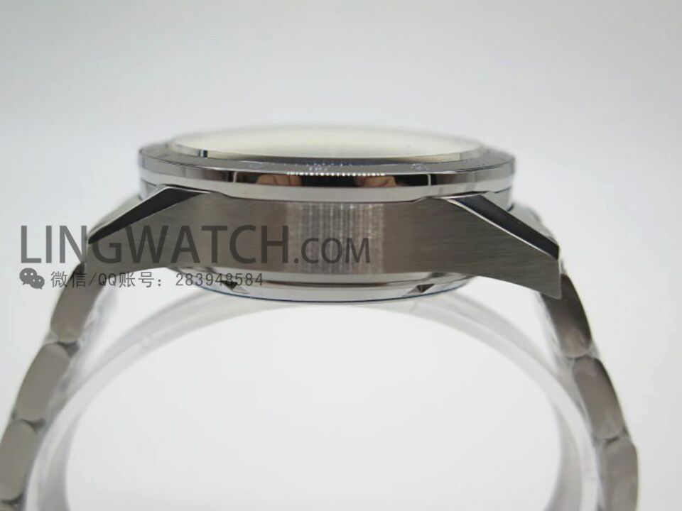 泰格豪雅卡莱拉手表真假对比 (xf新品泰格豪雅卡莱拉复刻腕表)