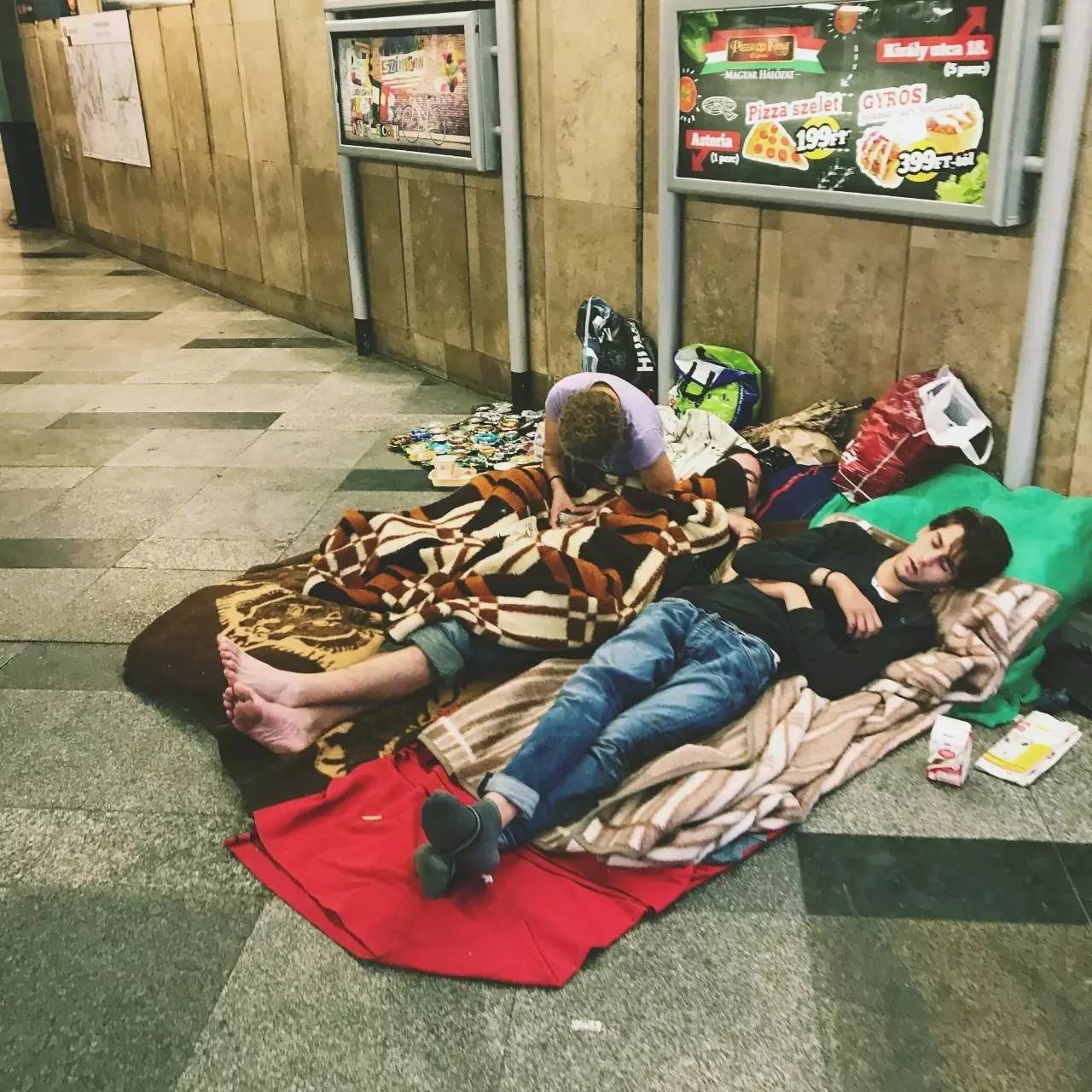 生活在妙不可言的等待中,我生活在妙不可言的等待中