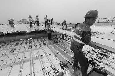 万朋商城拆3200平“空中楼阁”