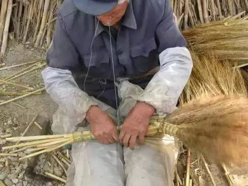 即将消失的传统手艺,即将消失的传统手艺剃头匠