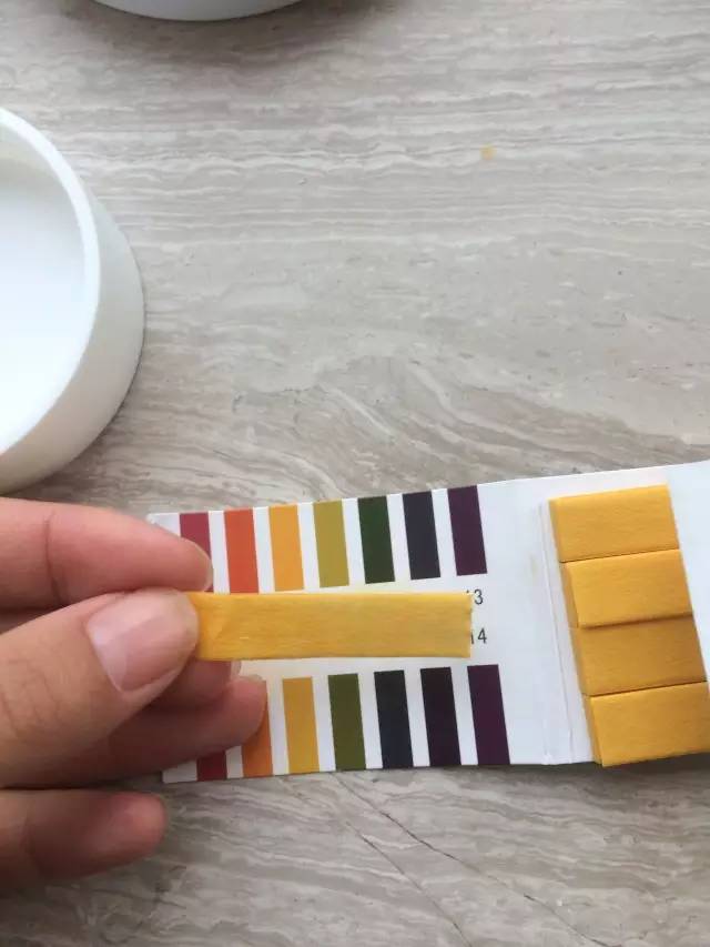 韩国进口素颜霜v7,珂莱欧素颜霜和v7素颜霜