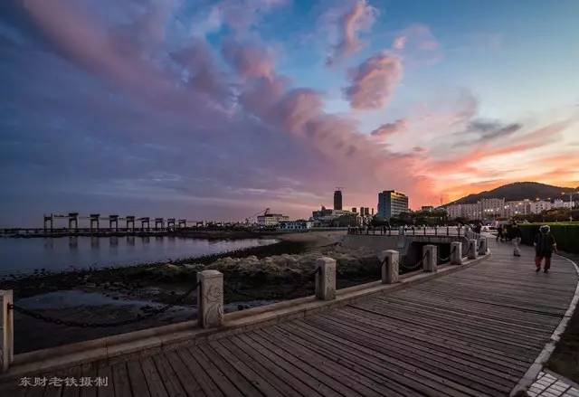 大连黑石礁异域风情街简介,旅大印象黑石礁店菜单