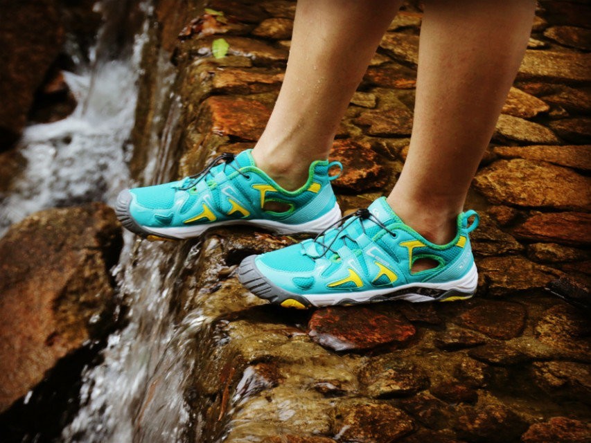 水陆两栖，凉爽一夏―――洛驰3H027E溯溪鞋测试