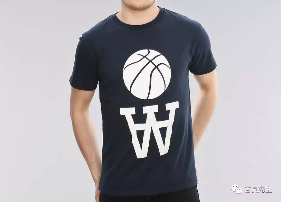 小众高级感白tee,白tee的30多种时髦穿搭