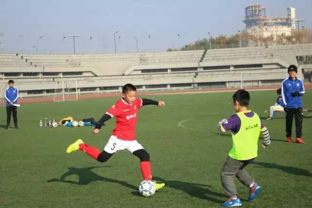 我市新增4所全国足球特色校园,全国首批青少年足球特色学校