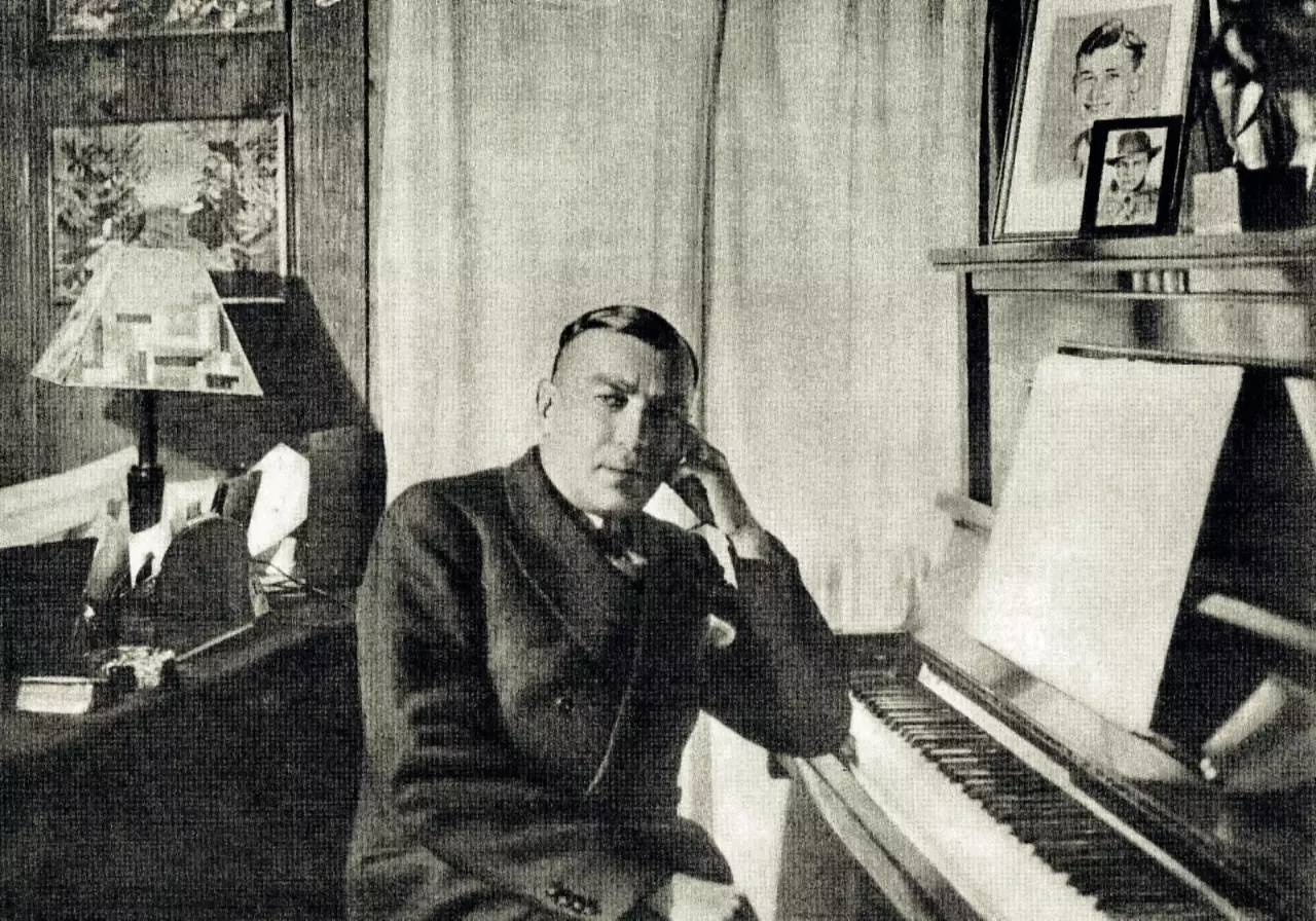 bmw车辆的五大经典设计,历史上最有名的汽车设计大师