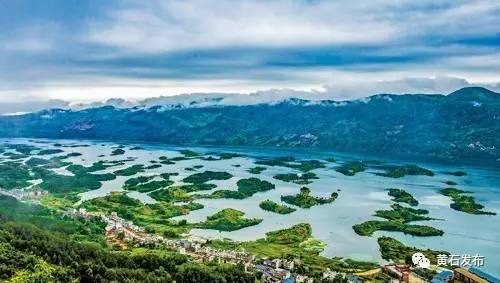 工业强区产业兴区,新旧动能起步区特色小镇