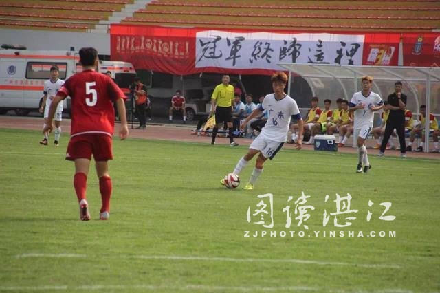 第14届全运会男足u20直播,17年全运会u18男足上海队