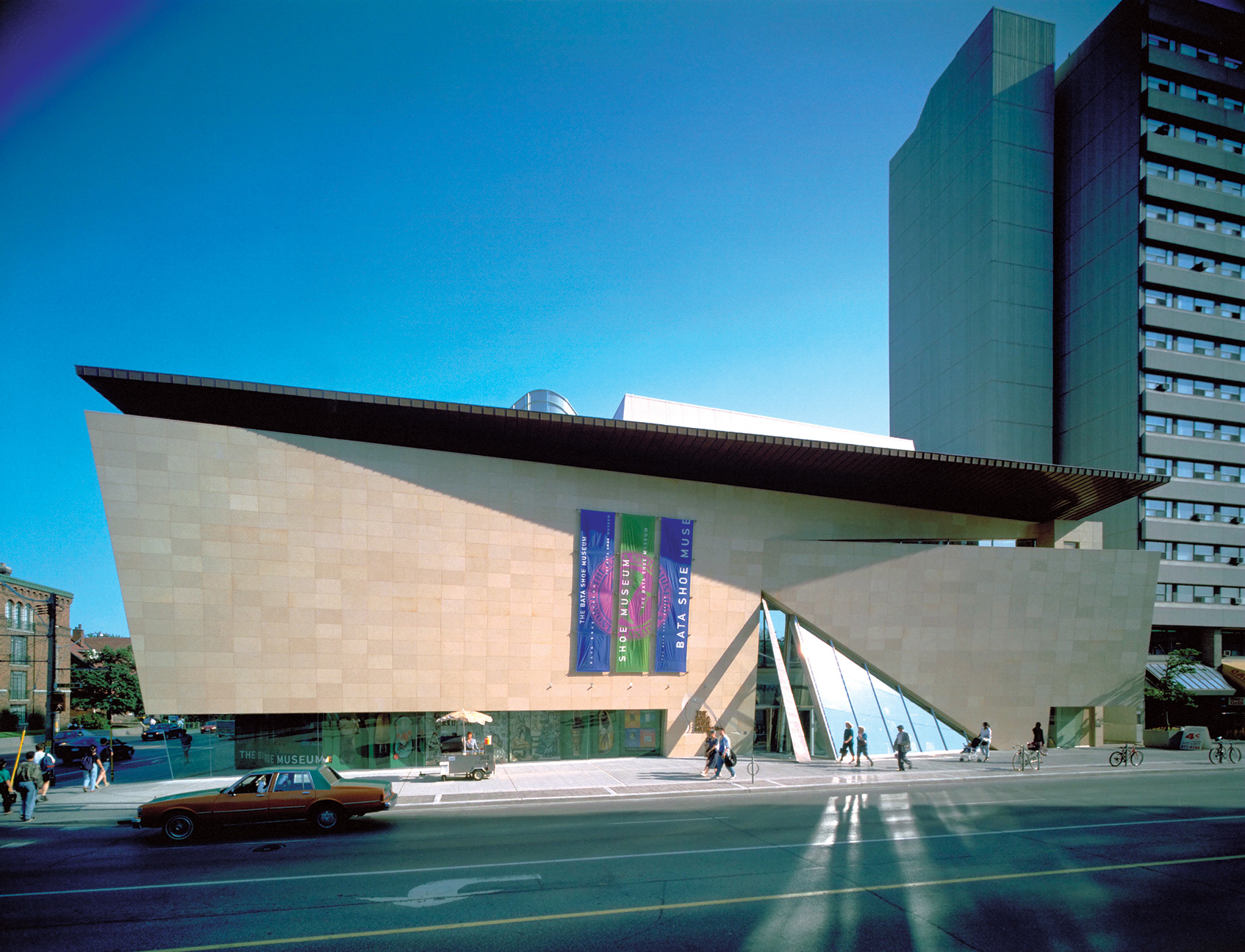 作为披头士和吴亦凡都穿的“男士高跟鞋”,切尔西靴大有来头!