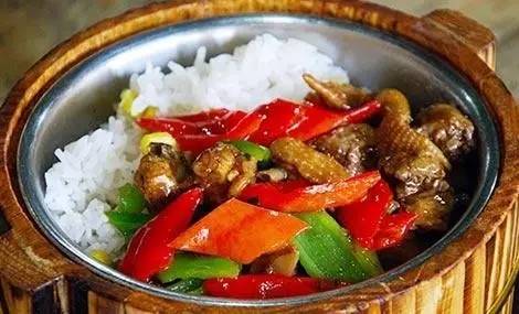 北京高校食堂美食攻略,北京舌尖上的大学食堂