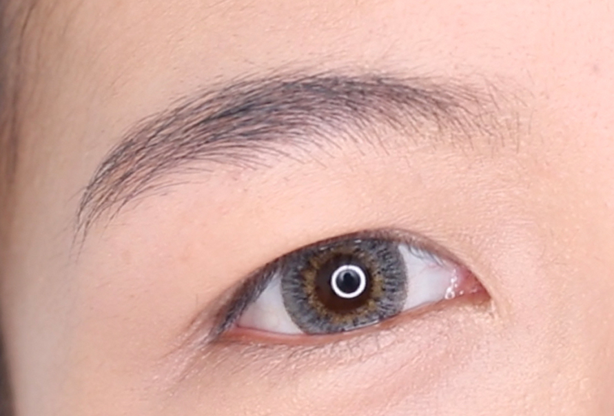 美瞳随便戴,美瞳别乱买不然真的会瞎