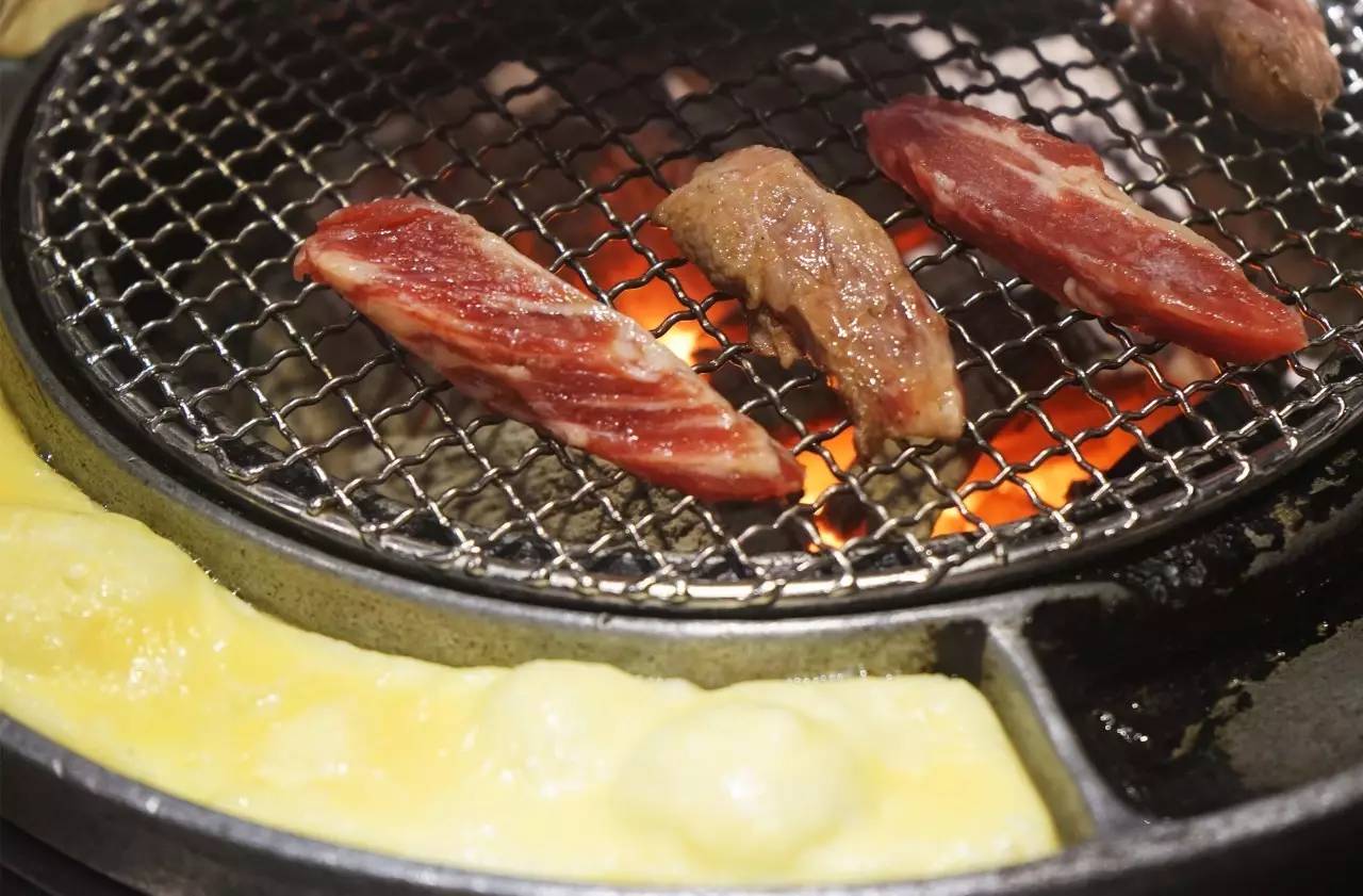 翻滚吧肥牛自助火锅,翻滚吧培根肉卷