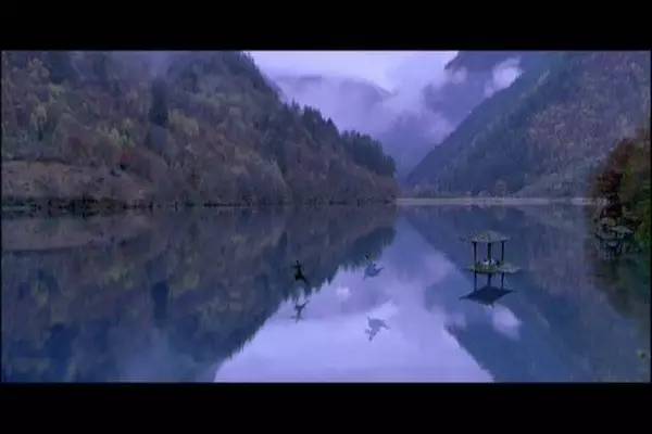 解构英雄,解构英雄对现代社会更有利