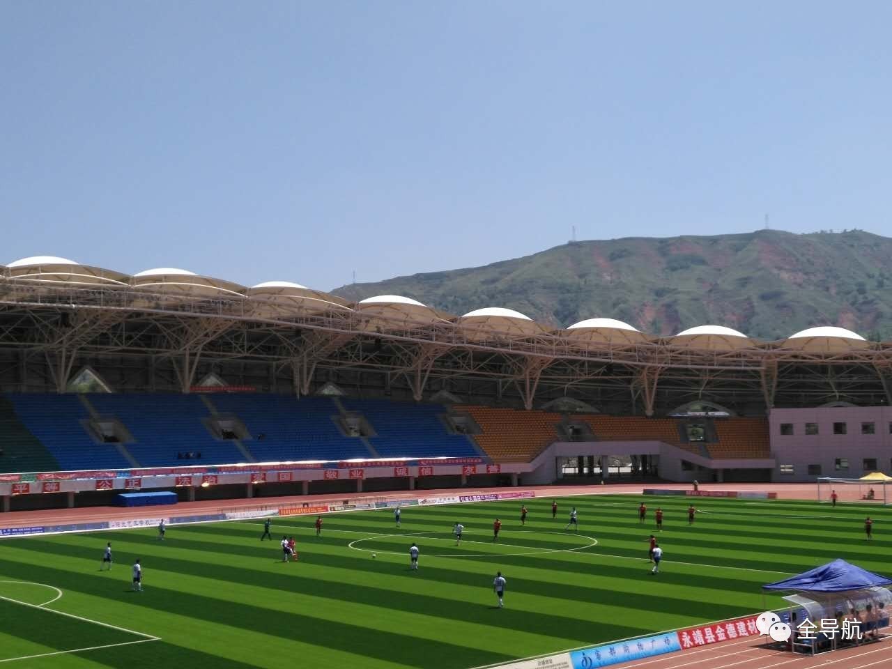 2017“三易·黄金水岸杯”第四届甘肃省业余足球冠军争霸赛进入第二天争夺