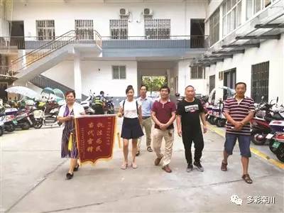 高速最后一天免费不能错过,高速最暖心的视频