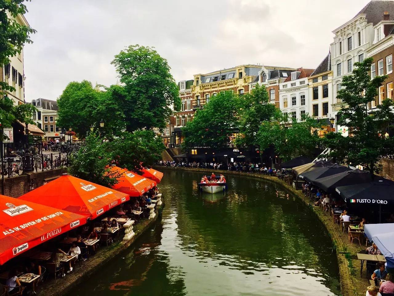 坐火车欧洲旅行,坐着火车游欧洲