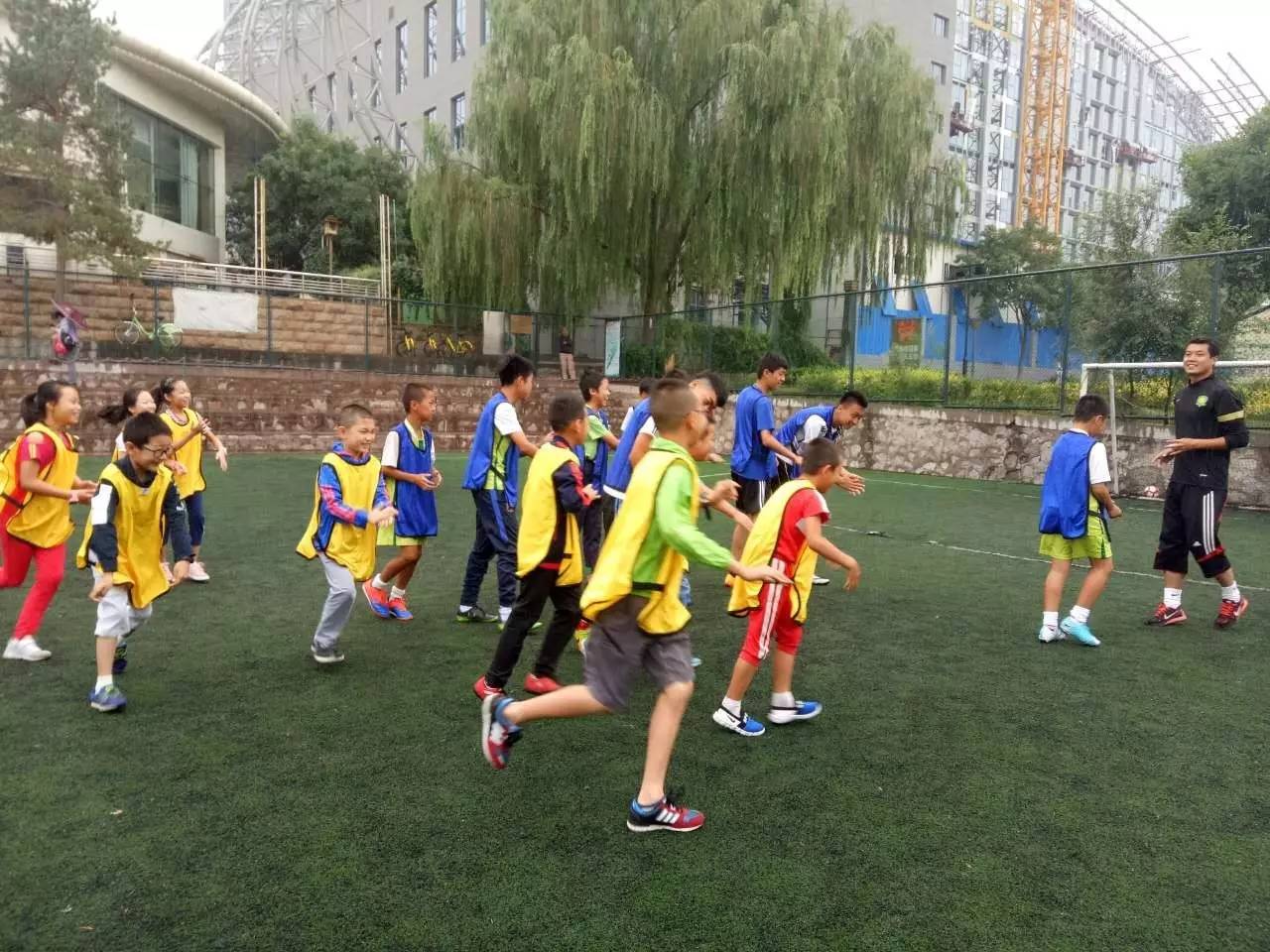 兰州足球培训班小学生,圆梦青少年足球培训