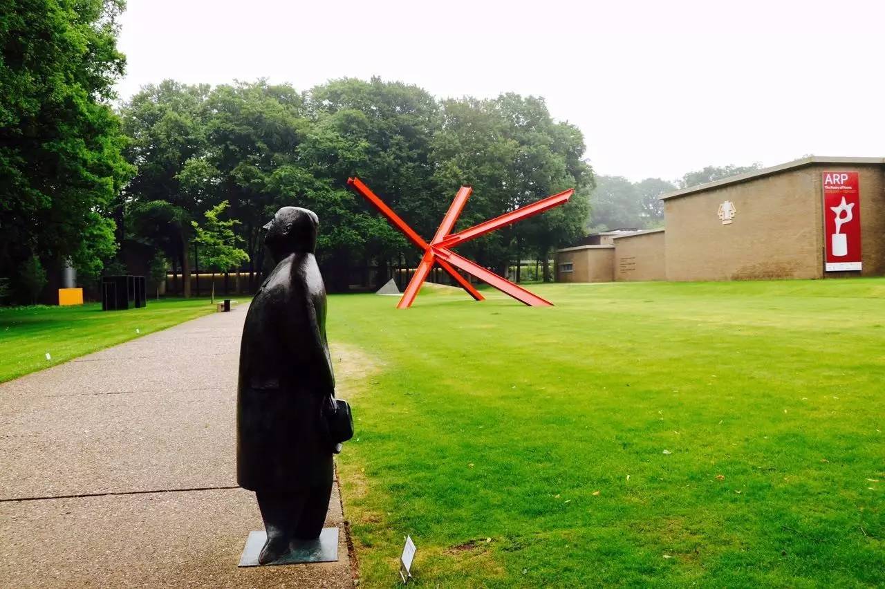 坐火车游欧洲视频,坐着火车游英国