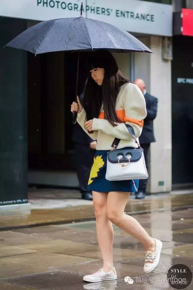 小众却是大牌的包包,别再沉迷大牌这5款小众品牌包包