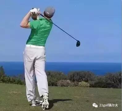 2号杆的挥杆技巧,全挥杆击球的练习方法