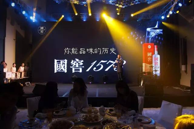 「关注」当国窖1573遇到宾利、劳斯莱斯，会擦出怎样的火花