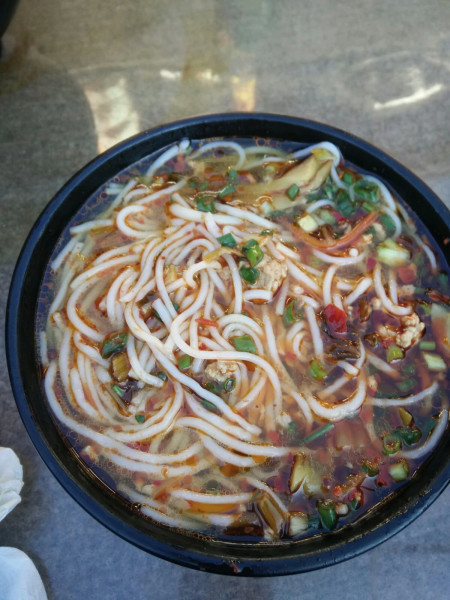 Hi,我是小可，我又回来了，产后第一次出行，娘子军奔赴女儿国