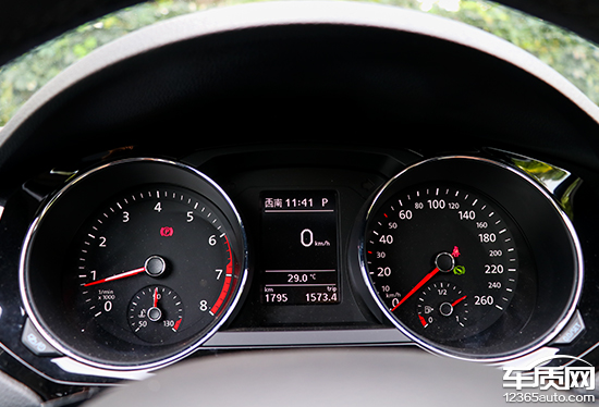 品学兼优2,沉浸式体验上汽大众速腾最新款