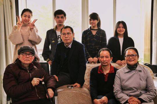 教师节送什么礼物能把老师感动哭,教师节捐爱心物资