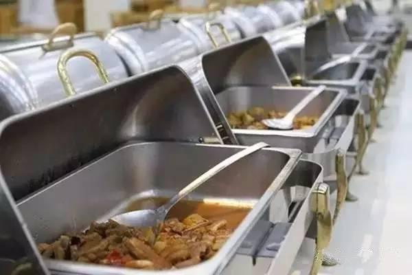 中国军兵的伙食,现在中国潜艇官兵每天的伙食标准