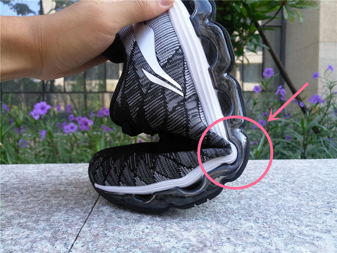 李宁弧型跑鞋,极致软弹跑鞋李宁