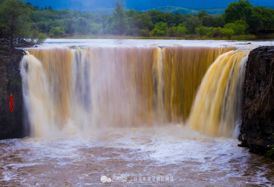 火山口探秘完整视频,镜泊湖火山口免费景点