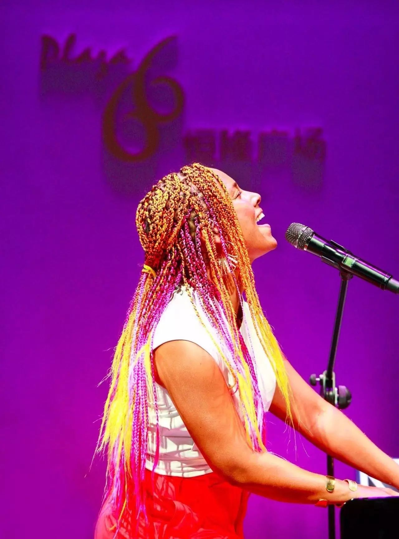 这些中国「别的地方没得卖」的时髦货|都在这个商场里!