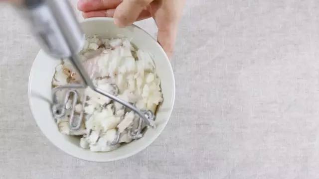 喝不完的豆浆可以怎么做饼,家里喝不完的豆浆怎么做豆腐花