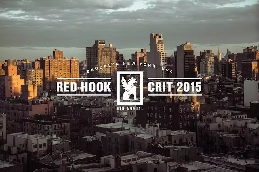 两轮摩托车比四轮的酷,两轮比四轮更浪漫