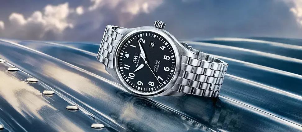 女人戴表戴在左手还是右手比较好,女人戴表不管贵还是便宜