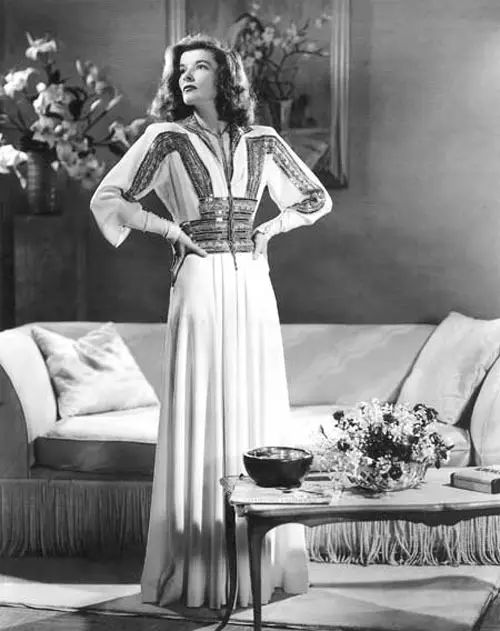 toryburch2021春夏系列出镜,toryburch秋冬度假系列