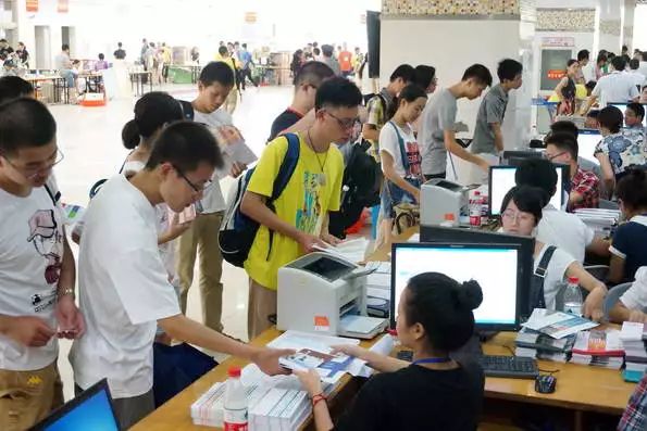 济南大学外国语学院,济南大学数学科学学院