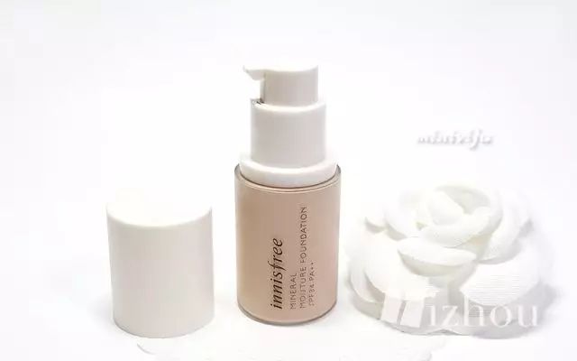 适合夜场上班的粉底液,月入十万化妆师推荐的粉底液