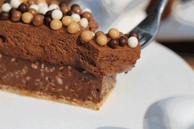 把Mall里的餐厅一次都吃遍，做梦吧？不是！