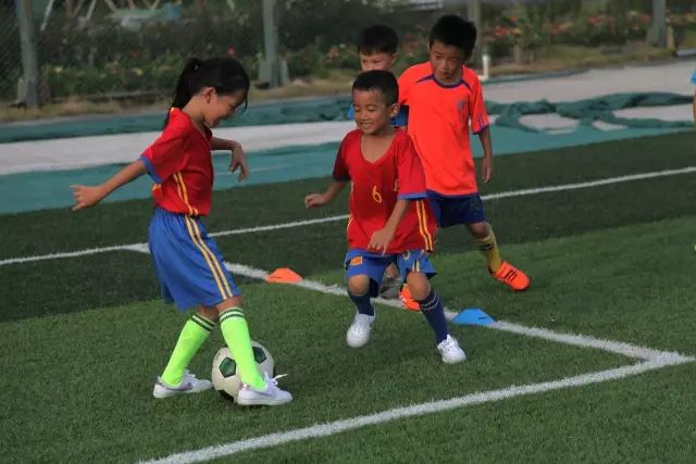 青少年足球培训班开班仪式,青少年足球培训总结