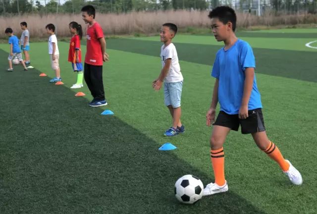 青少年足球培训班开班仪式,青少年足球培训总结